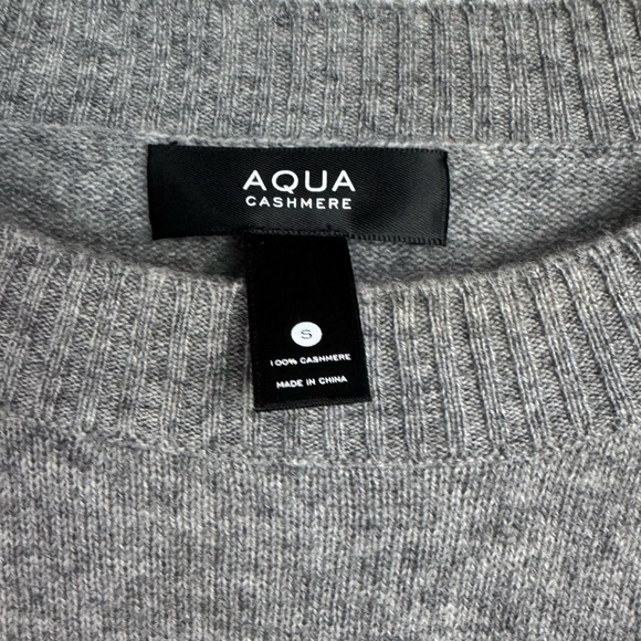 Aqua 100% Cashmere Skull Sweater Gray Black Print Crewneck Soft Luxury Small - Picture 4 of 12